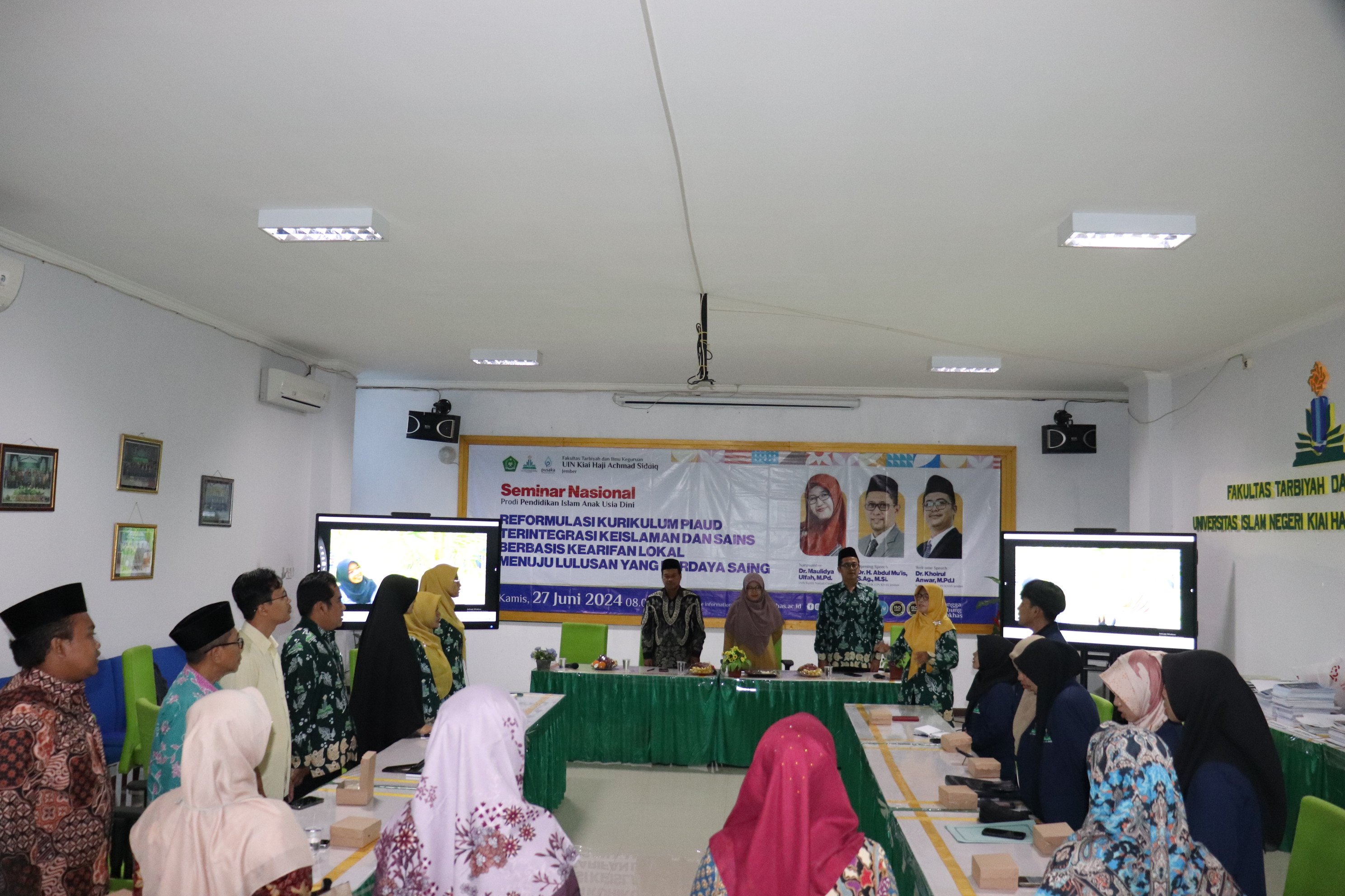 Program Studi PIAUD Gelar Seminar Nasional Pengembangan Kurikulum Berbasis Kearifan Lokal
